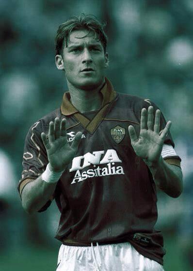 <p>Francesco Totti - ROMA (1999)</p>