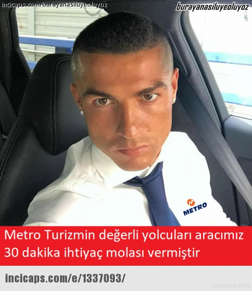 <p>Instagram'dan yeni tarzını takipçileriyle paylaşan ve 'Beğendiniz mi' diye soran Ronaldo'nun saçı sosyal medyada capslere konu oldu.</p>
