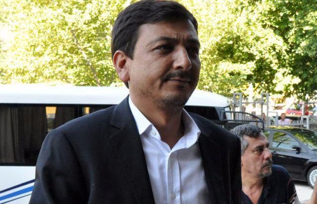 <p>Kırıkkale Tic. ve San. Od. Başk. Ekrem Gök Tutuklandı</p>

<p> </p>

