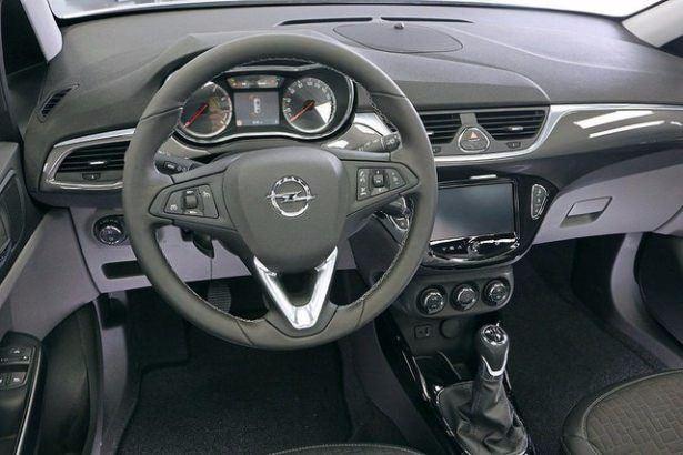 <p>Kontağı kapattıktan sonra selektör yapınca aracın farları 1 dakika açık kalır. Follow me home özelliği</p>
<p> </p>