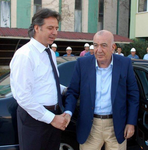 <p>Toprak İnşaat firmasının hemen ardından 16 Mayıs 1977 yılında Toprak Holding A.Ş.'yi kurmuştur. </p>
<p> </p>