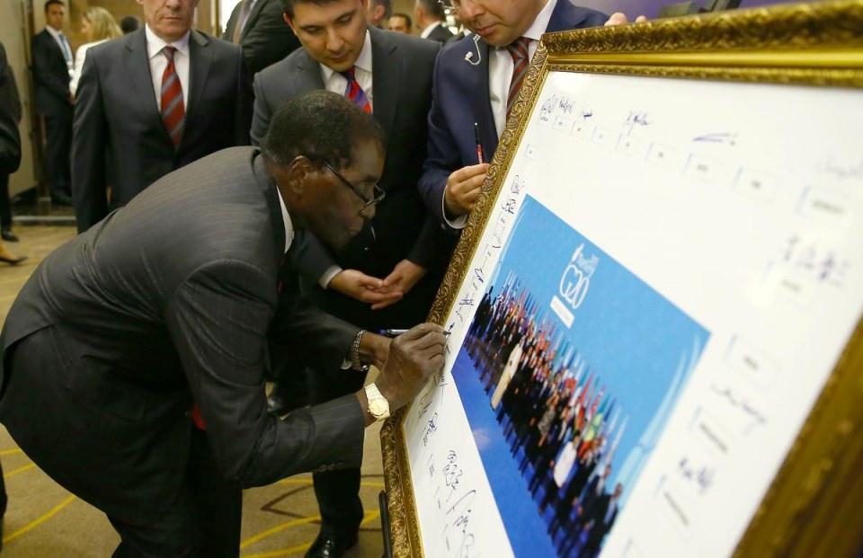 <p>Zimbabve Devlet Başkanı Robert Mugabe</p>