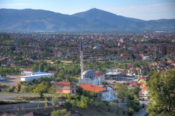 <p>ISPARTA<br />
Toplam Nakdi Krediler (Bin TL): 3.895.163<br />
Takipteki Alacaklar (Bin TL): 109.472<br />
Takipteki Alacaklar/Toplam Nakdi Krediler (%): 2,81</p>