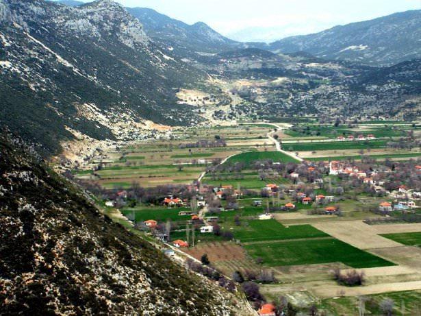 <p>Bezirgan Köyü - Kaş</p>

<p> </p>
