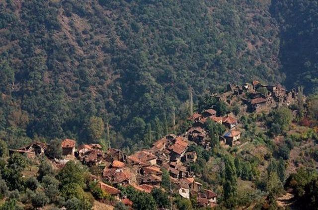 <p>Çağlarca Köyü </p>

<p>Antalya </p>
