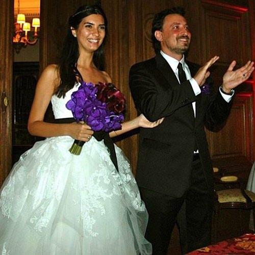 <p>Tuba Büyüküstün ve Onur Saylak</p>