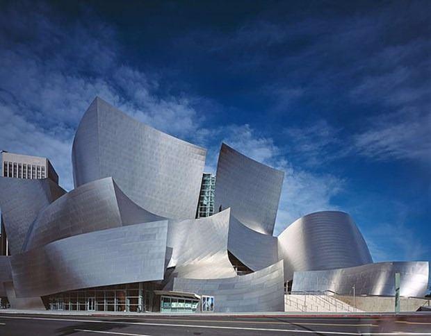 <p>Walt Disney Konser Salonu (Los Angeles, ABD)</p>
