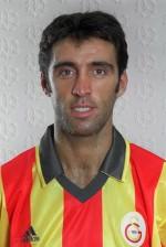 <p>Şükür, Galatasaray formasıyla ilk resmî maçına, 12 Ağustos 1992'de, Beşiktaş ile oynanan ve 3-2 kazanılan TSYD Kupası yarı finalinde çıktı.</p>
