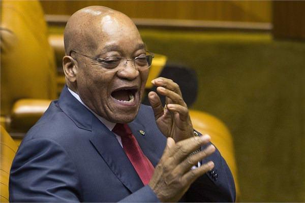 <p><strong>Jacob Zuma</strong><br />
Güney Afrika Devlet Başkanı. Yıllık maaşı 223,5 bin dolar.</p>