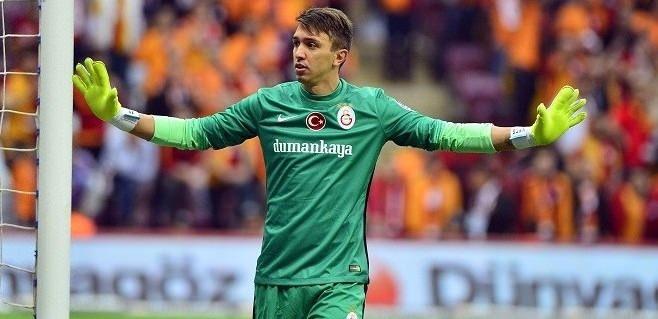 <p>FERNANDO MUSLERA<br />
<br />
Lazio------>> Galatasaray: 6.75 milyon Euro</p>