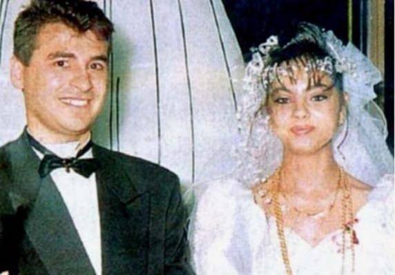 <p>Ebru Gündeş ve Hamdi Vardar</p>