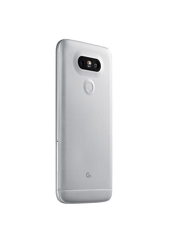 <p>LG G5'in kamerası aynı zamanda 4K video çekebiliyor. Ayrıca 8 MP'lik birr ön kamera yer alıyor. </p>
