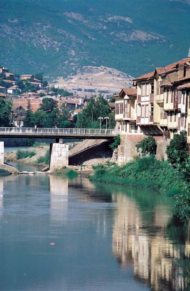 <p>1989<br />
Yeşil Irmak, Amasya</p>
