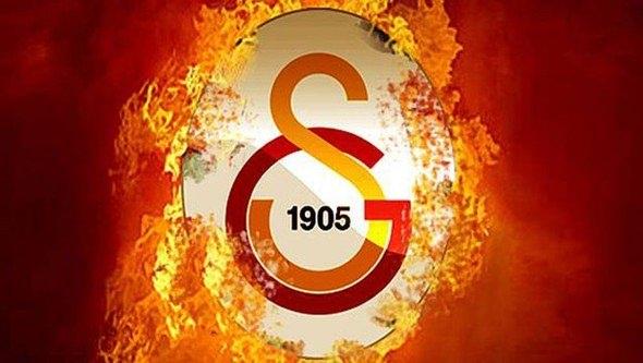 <p>Galatasaray Sportif A.S Yönetim Kurulu Üyesi Levent Nazifoğlu, takımdan gönderilecek isimlerin yanı sıra, transfer çalışmaları hakkında önemli bilgiler verdi.</p>