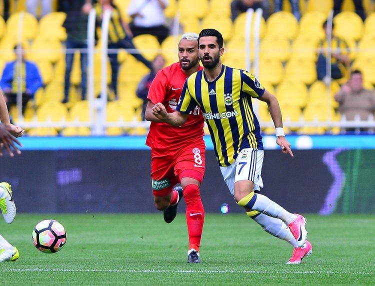 <p><strong>ALPER POTUK</strong></p>
<p>Avrupa’dan teklifler var. Satılmasına sıcak bakılmıyor. O da gitmeyi düşünmüyor.</p>