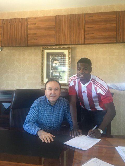<p>Elderson Echıejıle Monaco ====> Sivasspor</p>