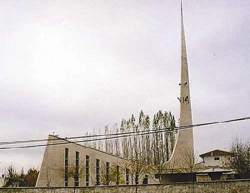 <p>DERİNKUYU PARK CAMİİ</p>
