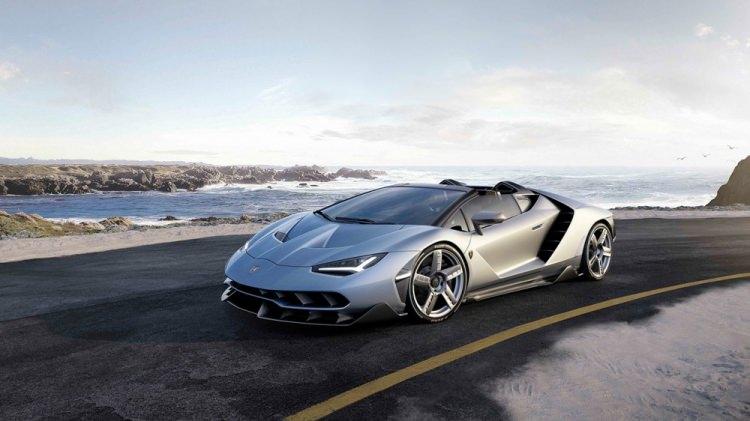 <p>Lamborghini, Centenario Roadster modelinin tamamının günler öncesinden satıldığını açıkladı.</p>
