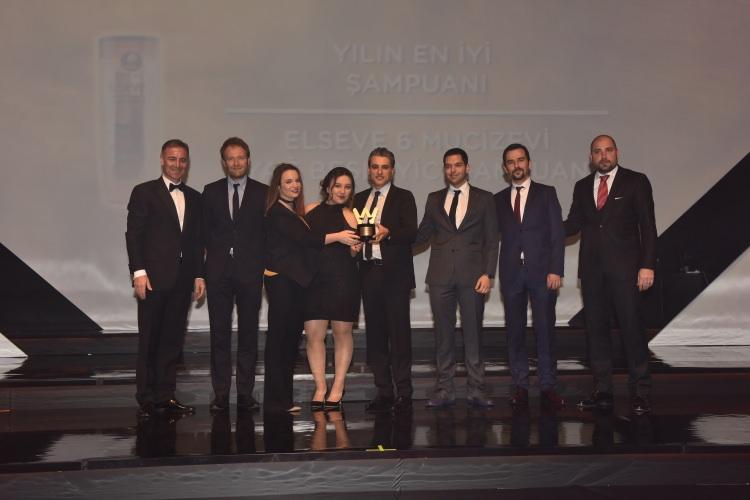 <p>3. Watsons Güzellik ve Kişisel Bakım Ödülleri salı günü İstanbul'daki bir otelde düzenlenen törende sahiplerini buldu.</p>
