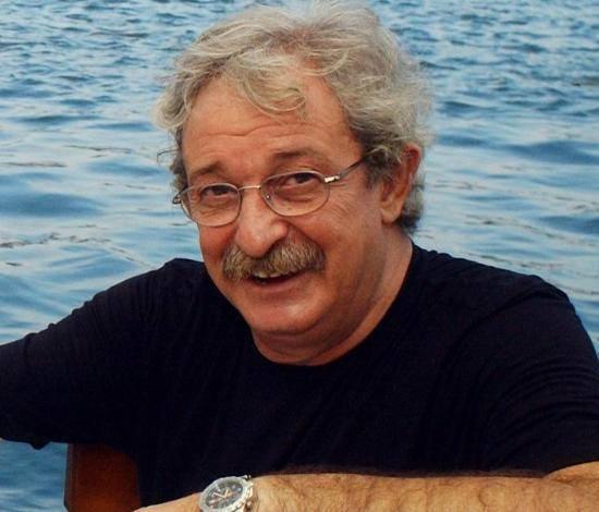 <p><strong>Savaş Dinçel</strong></p>
