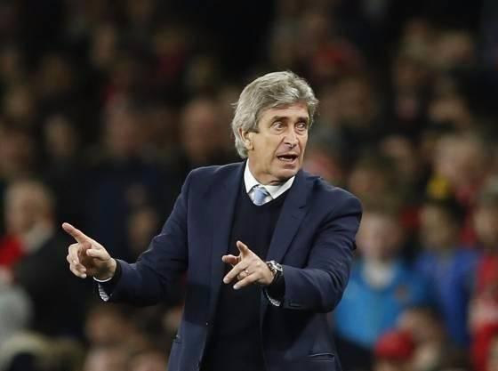 <p>36 Manuel Pellegrini</p>
<p>Takım: Hebei China Fortune</p>