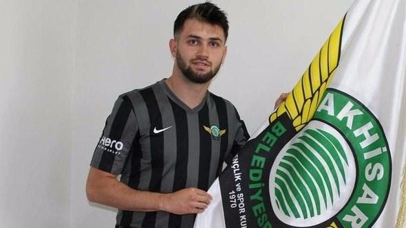<p>ÖMER BAYRAM | Kayserispor'dan Akhisar Belediyespor'a</p>

<p> </p>
