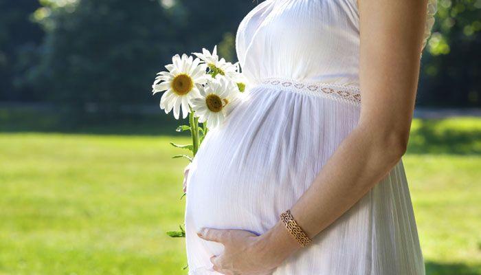 <p>tarama öncesindeki 30 günde sıfırın altında 10 derece ve daha az sıcaklıkların etkisinde olan, kadınlarda yüzde 4,6, 24 dereceyi aşan sıcak havalarda yaşayanların yüzde 7,7 olduğu tespit edildi.</p>
