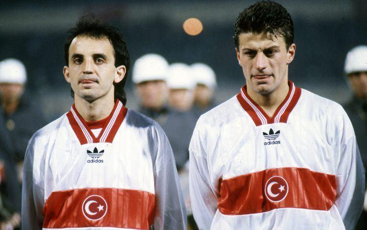 <p>A Milli Futbolcu Suat Kaya ve Tugay Kerimoğlu - 1995</p>
