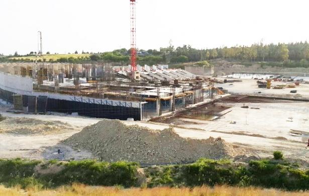<p>Yeni Adana Stadyumu</p>

