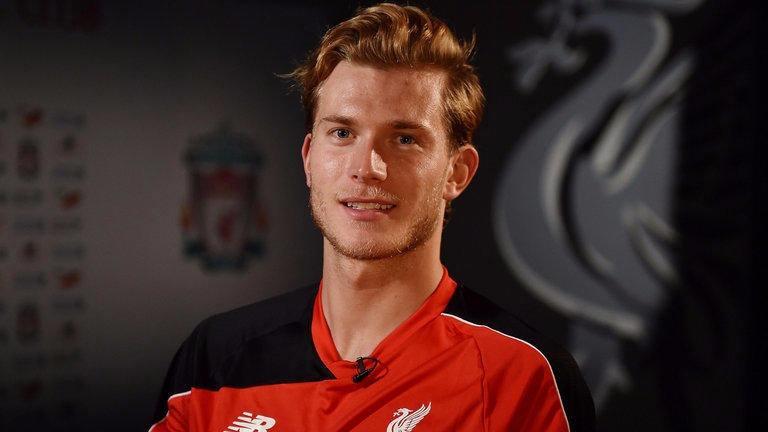 <p><strong>Loris Karius (Kaleci)</strong><br />
<br />
Mainz ==> Liverpool 6,5 milyon euro</p>