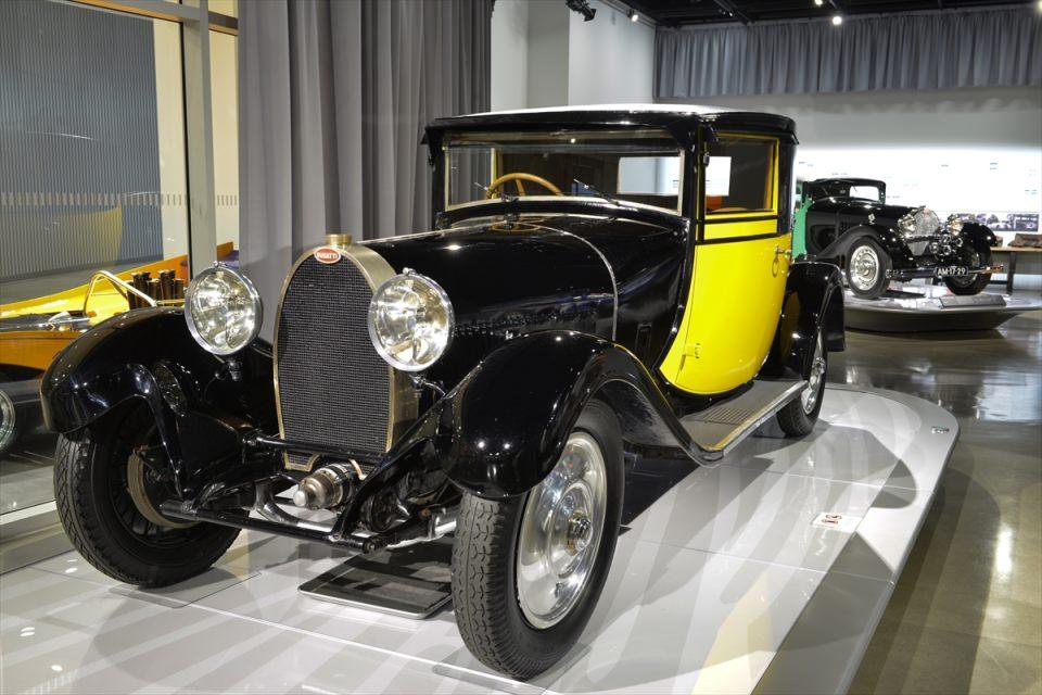 <p>1929 model Bugatti Type 44 Fiacre </p>