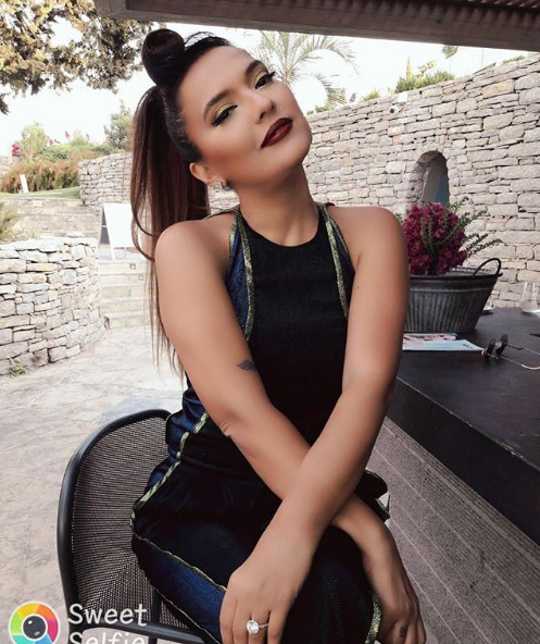 <p><strong>Demet Akalın</strong></p>

<p>Iyi bayramlar</p>
