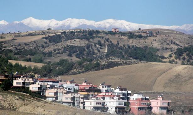 <p>ADANA</p>
