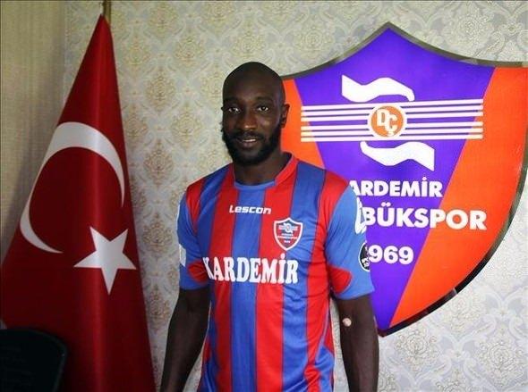 <p>MUSTAPHA YATABARE - KARABÜKSPOR</p>