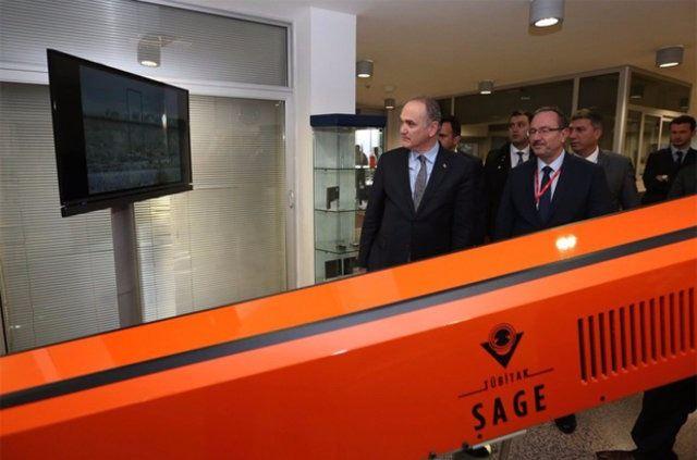 <p>Elektro manyetik enerji sayesinde mermiler, sesin 10 katı hızda hedefe ulaşabiliyor. Sapan'ın testleri 2014 yılında yapılırken ilk prototip üretimi de tamamlandı.</p>
<p> </p>