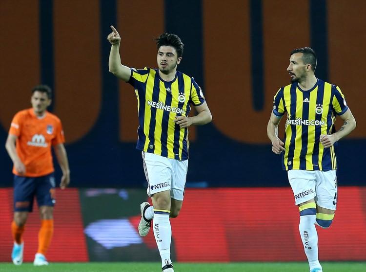 <p>Ozan Tufan (Son şansı)</p>