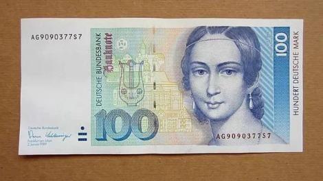 <p>Euro henüz yürürlüğe girmemişti.</p>