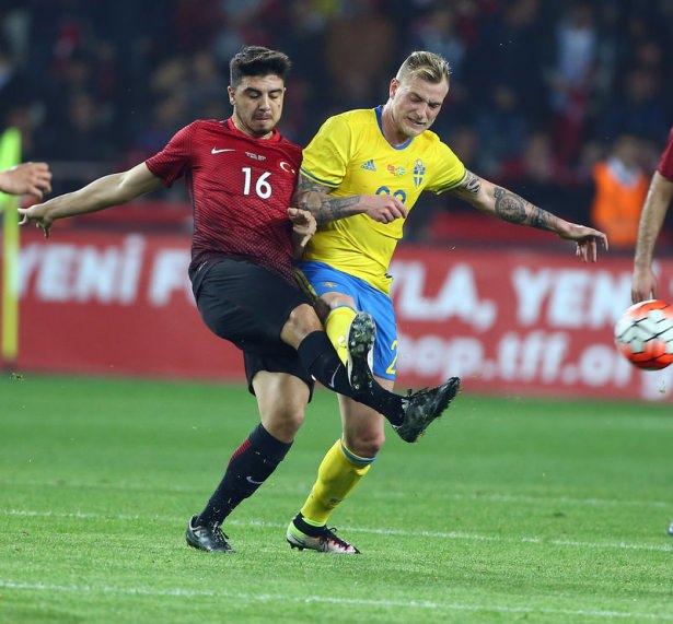 <p>Ozan Tufan (Fenerbahçe)</p>