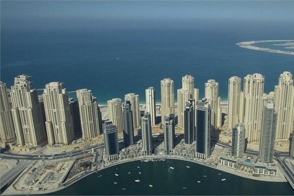 <p>Dubai Birleşik Arap Emirlikleri &uuml;lkeleri arasında emlak sekt&ouml;r&uuml;ne en fazla yatırım yapan &uuml;lke olarak &ouml;ne &ccedil;ıkıyor.</p>

<p>&nbsp;</p>
