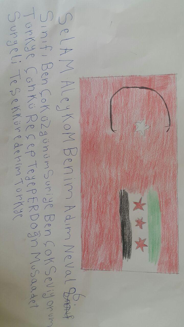 <p>Suriye'de yaşanan savaşta babalarını yitiren 8 ila 12 yaşları arasındaki Suriyeli çocukların çizdikleri resimlerde, Suriye ile Türkiye'yi tasvir eden çizimler aynı karede yer alıyor.</p>