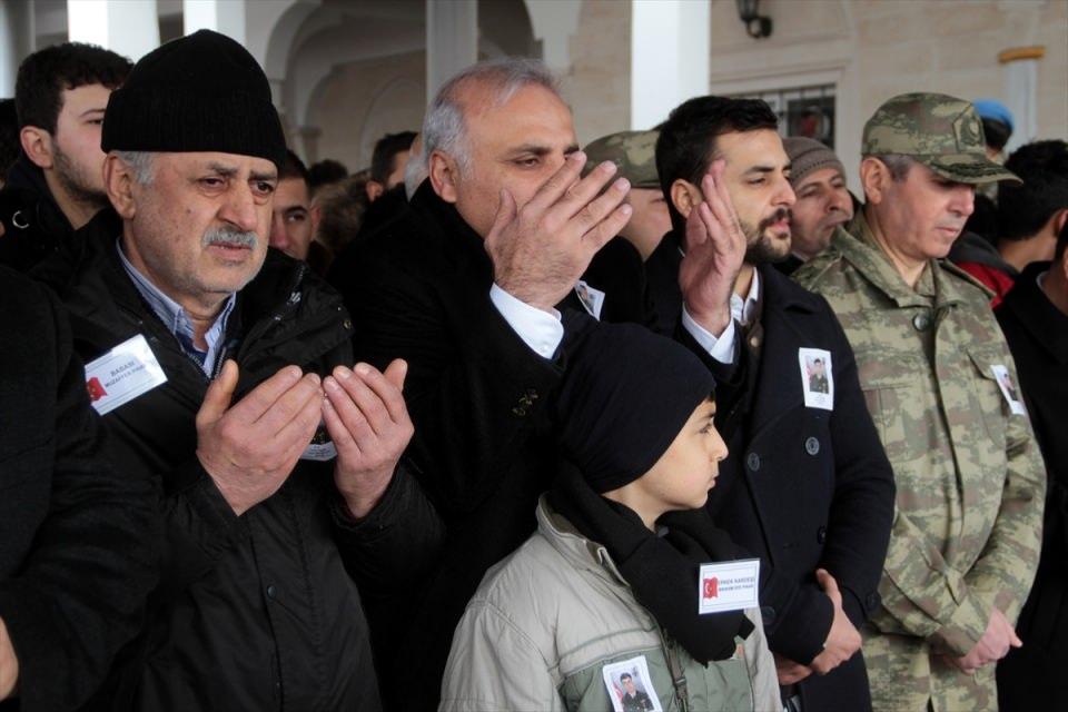 <p>Piyade Uzman Çavuş Ferhat Demir - Bursa<br />
</p>