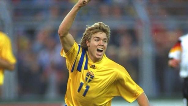 <p>Kısır geçen Euro 92'nin 3 golle, 4 gol kralından biri oldu. 94'te dünya üçüncüsü olan İsveç Milli Takımı'nın da yıldızıydı.</p>
<p> </p>