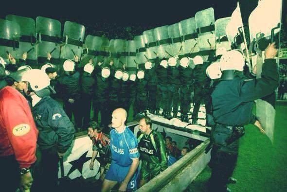 <p>Ali Sami Yen'e çıkış (1999-Chelsea Maçı)</p>
