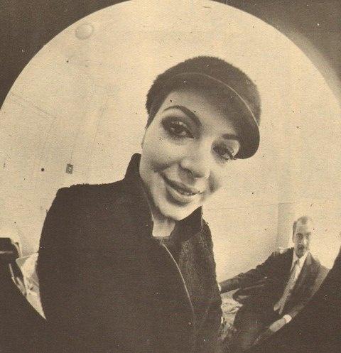 <p>Türkan Şoray "selfie"si...</p>
<p> </p>