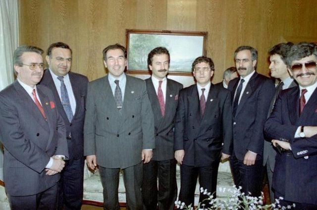 <p>AZİZ YILDIRIM</p>
