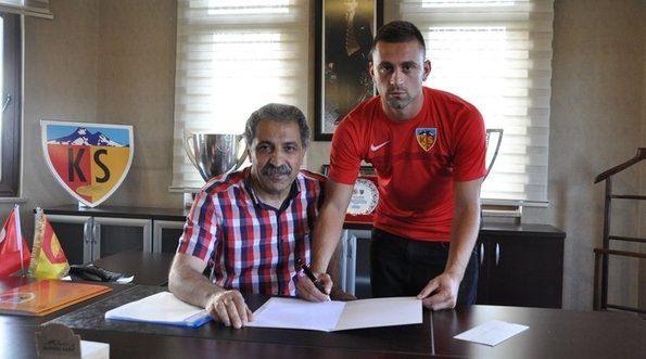 <p>Dejan Meleg - Vojvodina'dan Kayserispor'a</p>