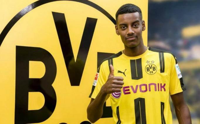 <p>Bundesliga</p>

<p>Almanya</p>

<p>99,26 milyon</p>
