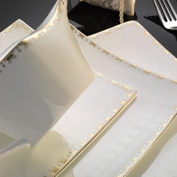 <p>1 Adet Çorbalık,<br />
1 Adet Çorbalık Kapağı<br />
12 Adet Servis Tabağı<br />
12 Adet Pasta Tabağı<br />
12 Adet Çukur Tabak<br />
1 Adet Büyük Kayık Tabak<br />
2 Adet Küçük Kayık Tabak<br />
12 Adet Komposto Kase<br />
1 Adet Sosluk<br />
1 adet Sos Tabağı<br />
6 Adet Çay Fincanı<br />
6 Adet Çay Fincan Tabağı<br />
6 Adet Kahve Fincanı<br />
6 Adet Kahve Fincan Tabağı<br />
2 Adet Tuzluk<br />
2 Adet Biberli</p>