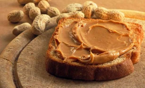 <p>FDA ayrıca 450 gram fıstık ezmesi i&ccedil;inde 150 b&ouml;cek par&ccedil;ası ve sı&ccedil;an kılı bulunmasına izin vermektedir</p>
