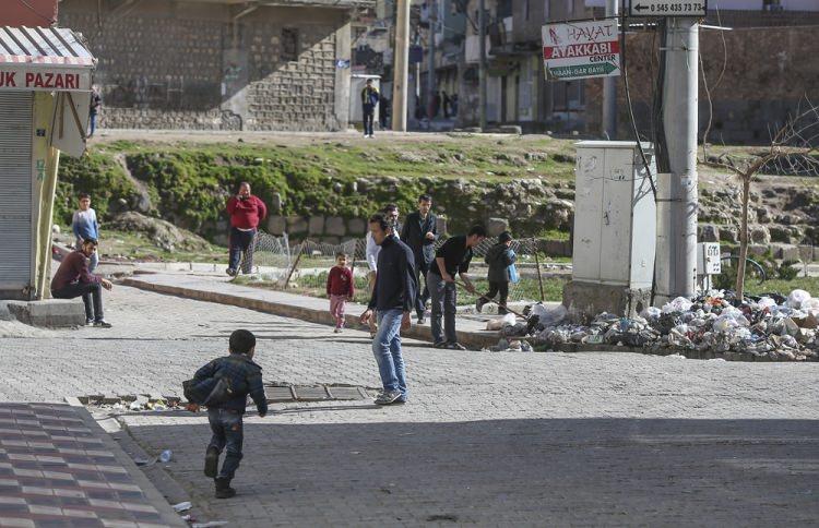 <p> 5- Tazminat davalarına ilişkin valiliklerde özel birimler oluşturulacak. Talepler mahkemeye taşınmadan çözülecek.</p>
